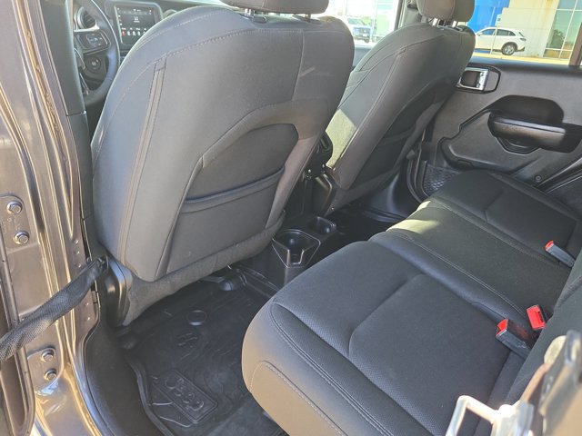 Used 2018 Jeep Wrangler Unlimited Sport S AWD/4WD image 11