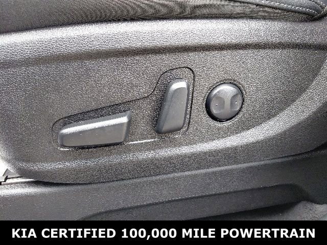 Certified 2024 Kia Telluride EX w/ EX Captain's Chair Package FWD image 22