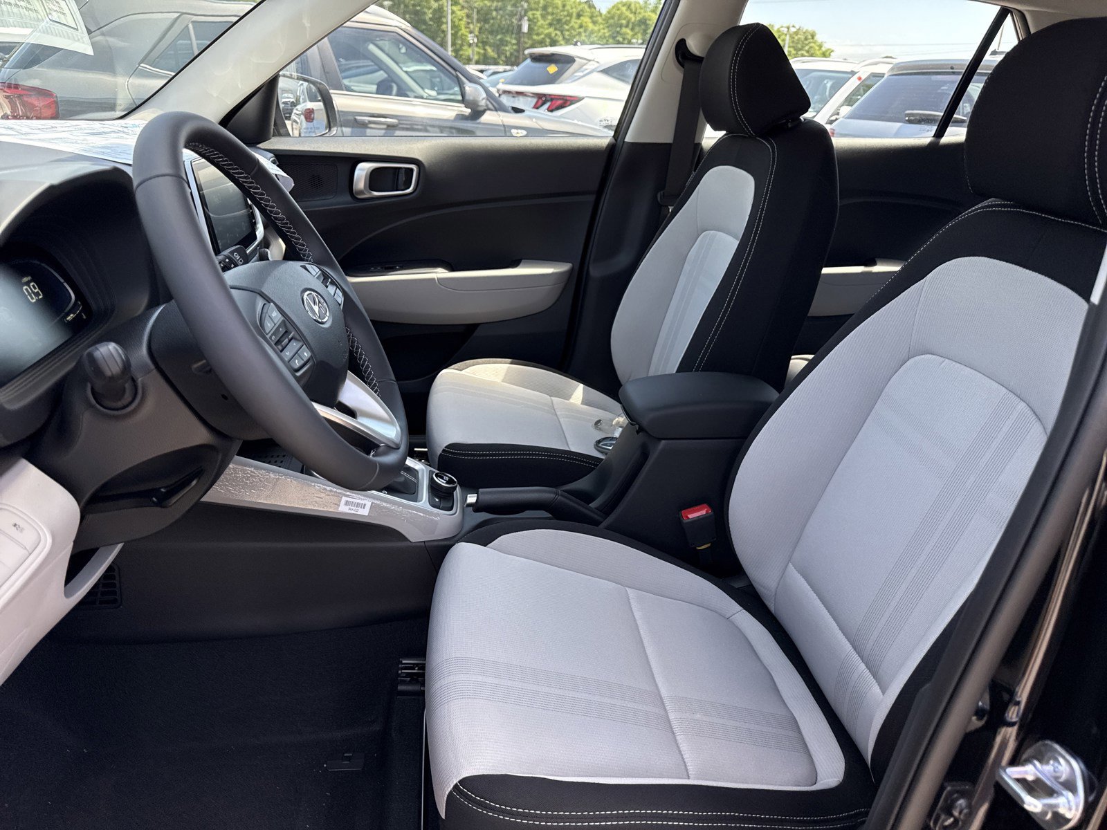 New 2026 Hyundai Venue SEL image 10