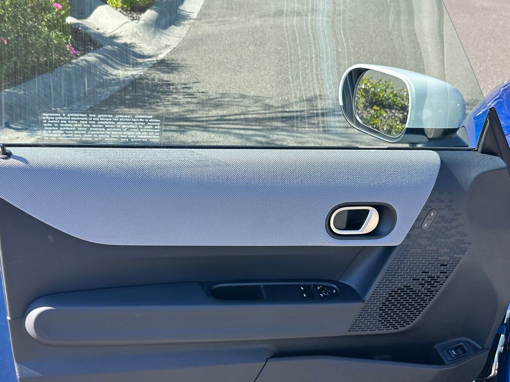 Used 2025 MINI Cooper S FWD image 11