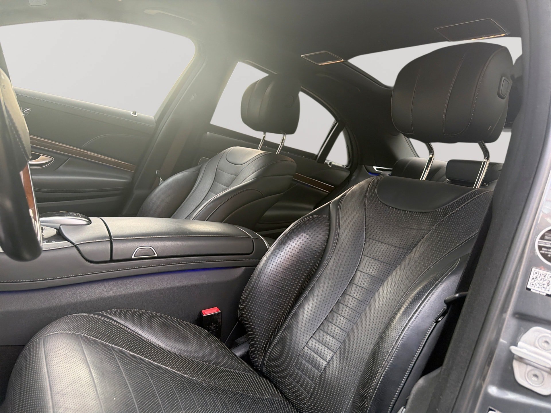 Used 2017 Mercedes-Benz S 550 4MATIC Sedan image 13