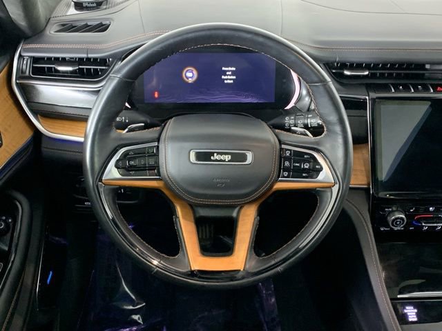 Used 2022 Jeep Grand Cherokee L Summit w/ Advanced Protech Group IV image 19