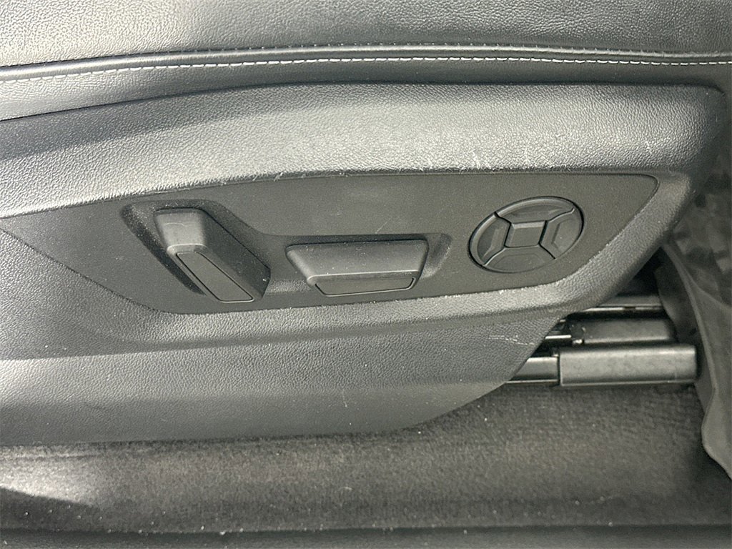 Used 2021 Audi Q8 Premium Plus w/ Premium Plus Package image 23