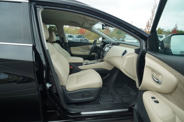 Used 2024 Nissan Murano SV image 20