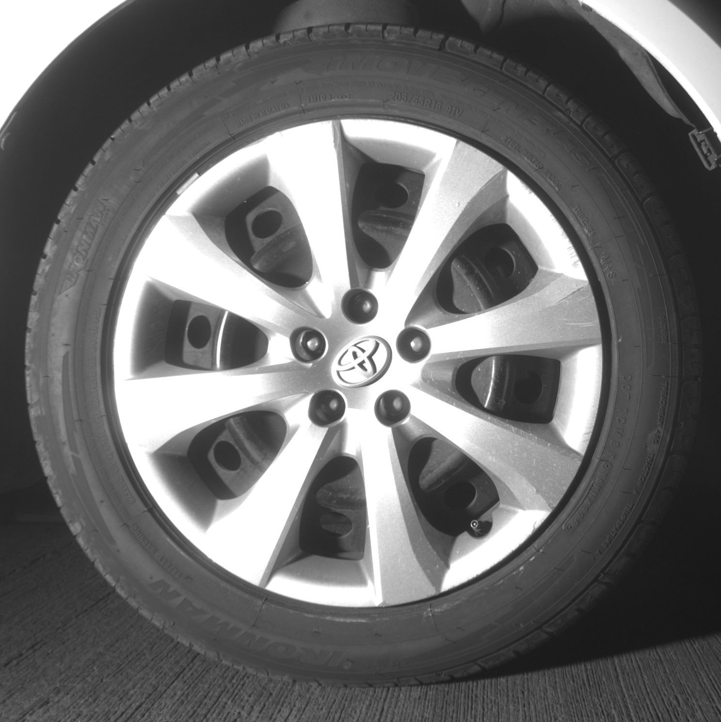 Used 2025 Toyota Corolla LE image 13