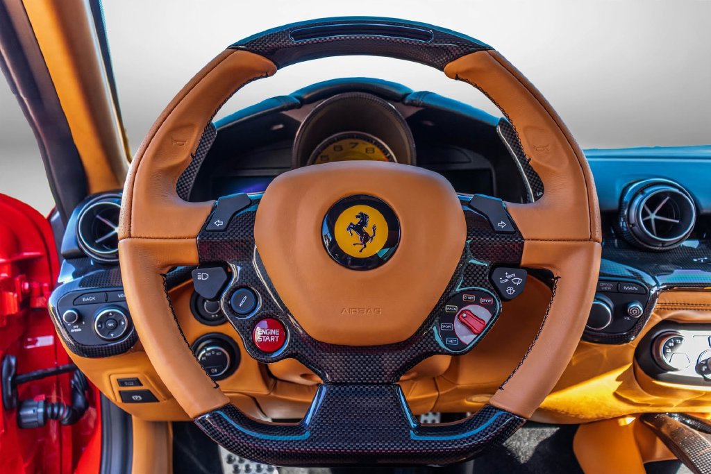 Used 2016 Ferrari F12 Berlinetta RWD image 4