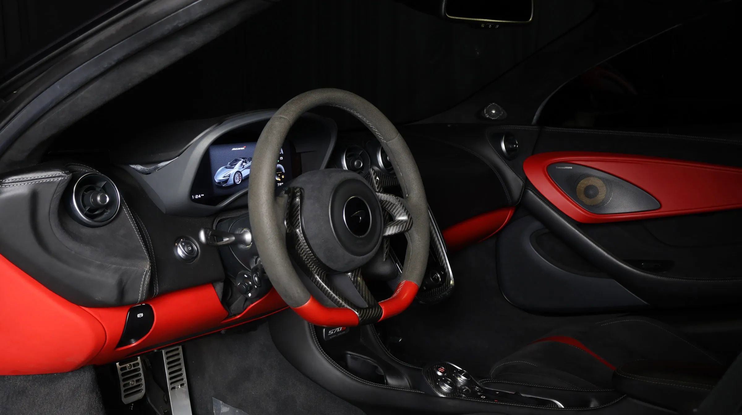 Used 2016 McLaren 570S Coupe image 18