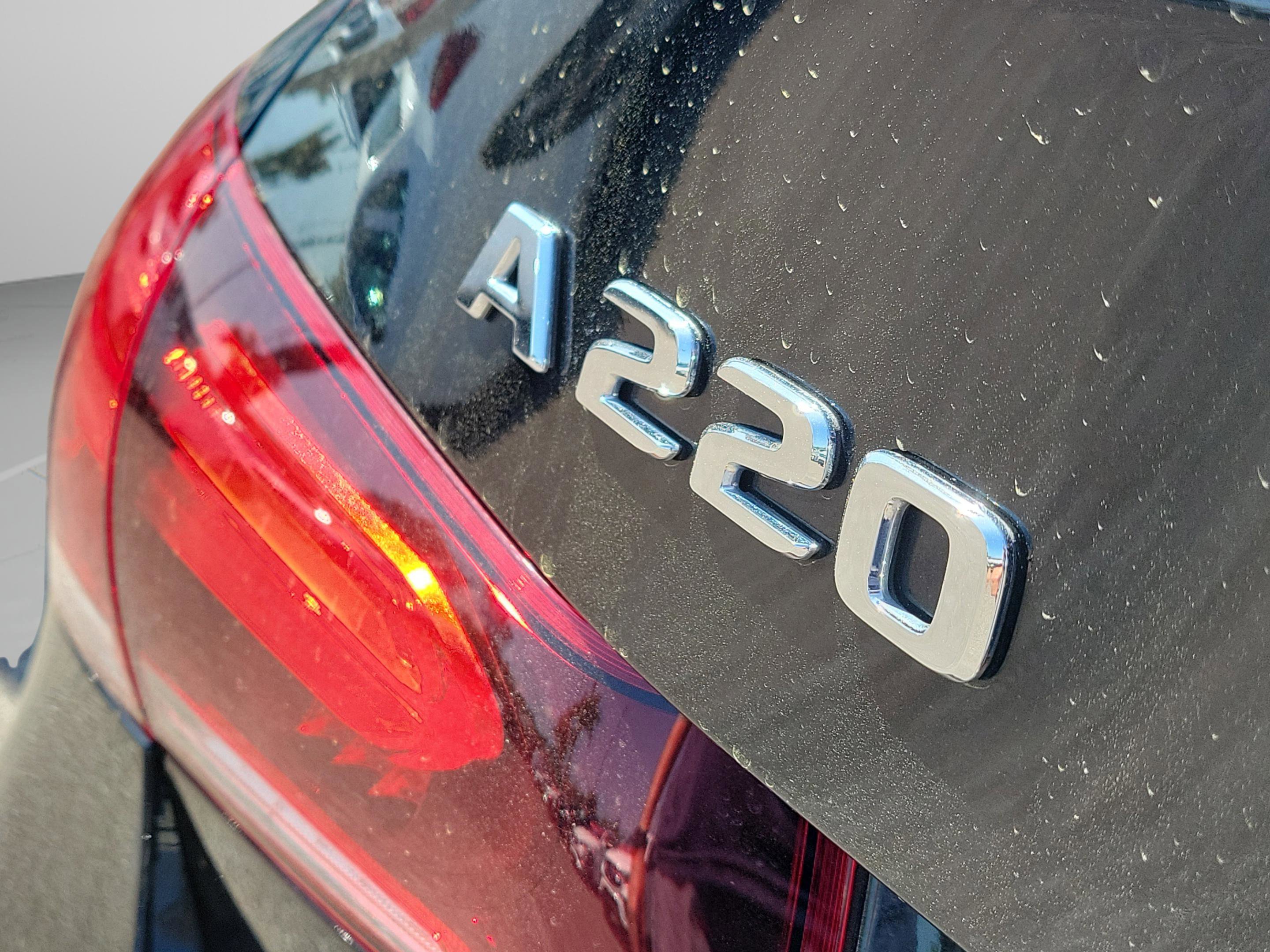 Certified 2022 Mercedes-Benz A 220 image 32