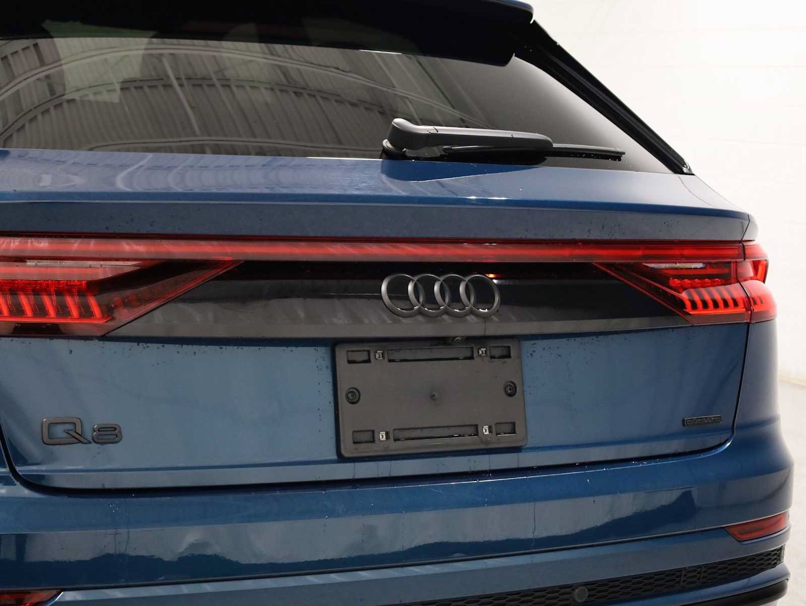 Used 2022 Audi Q8 Premium Plus AWD/4WD image 8