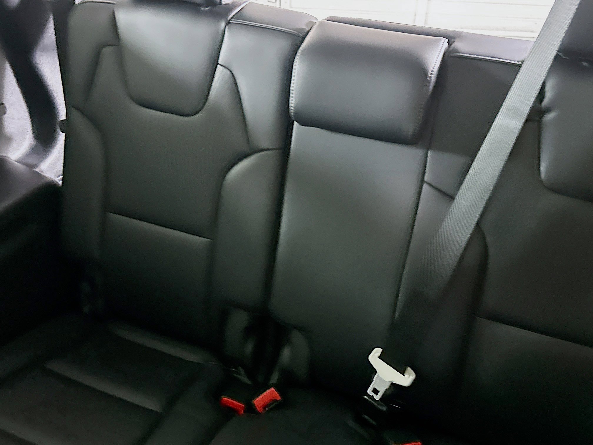 Used 2025 Kia Telluride S image 30