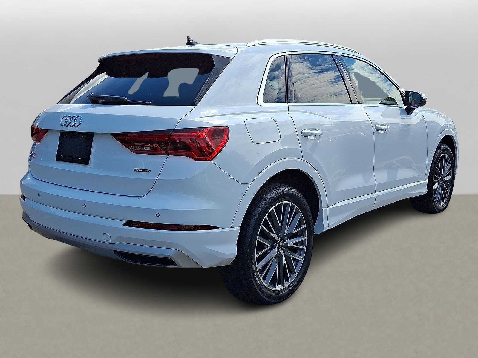 Used 2022 Audi Q3 2.0T Premium w/ Convenience Package AWD/4WD image 31