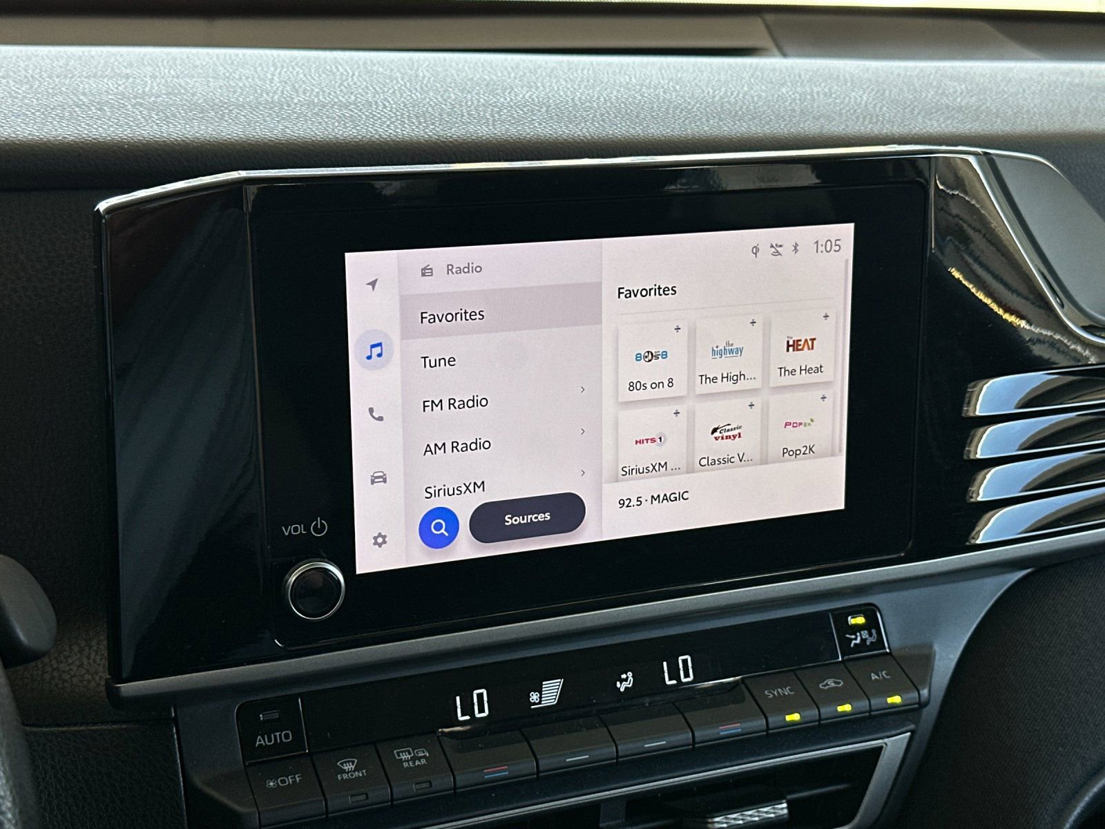 Used 2025 Toyota Camry LE FWD image 15