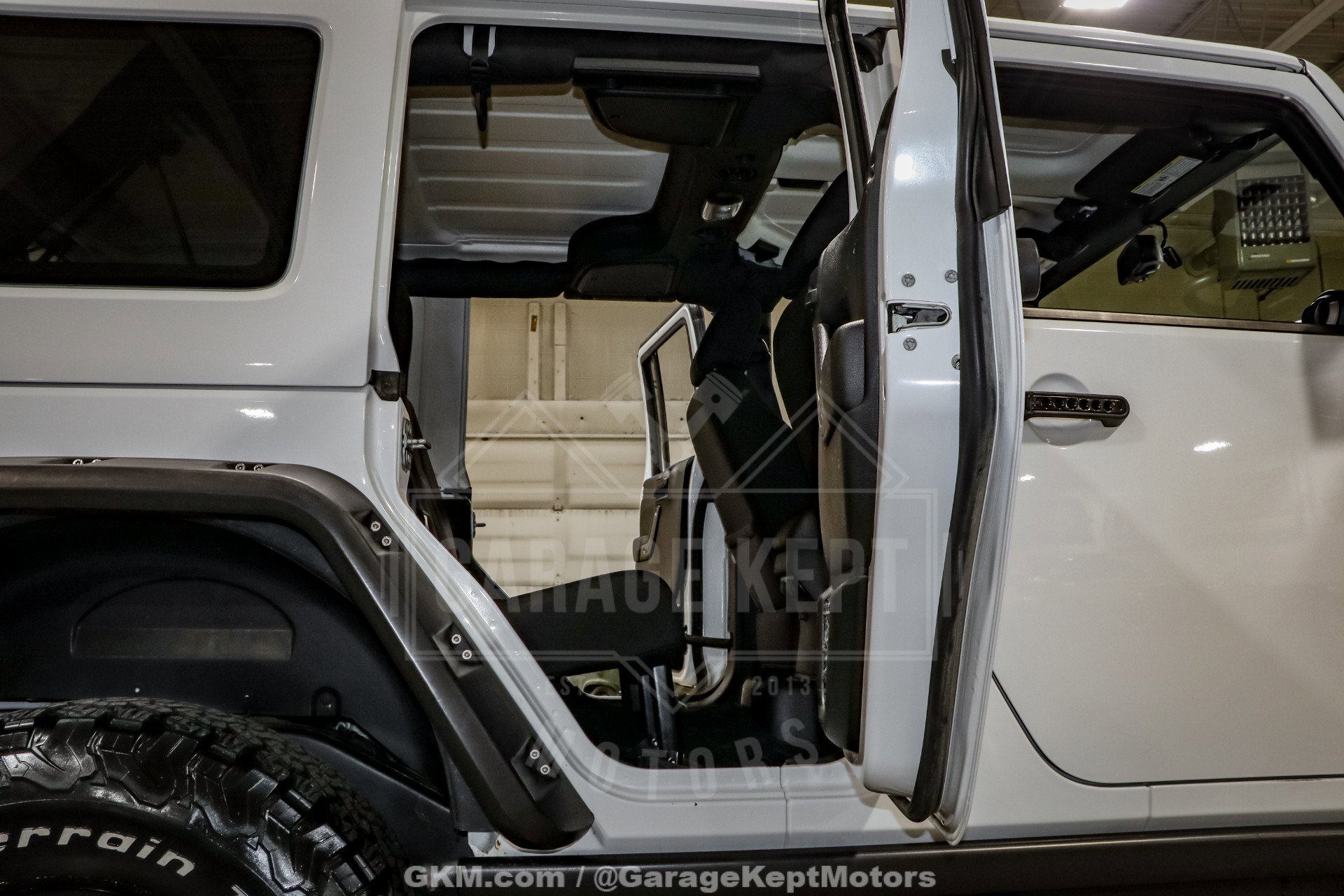 Used 2018 Jeep Wrangler Unlimited Sport w/ Power Convenience Group image 90