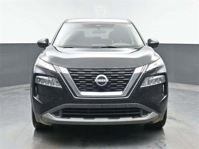 Used 2023 Nissan Rogue SV image 3