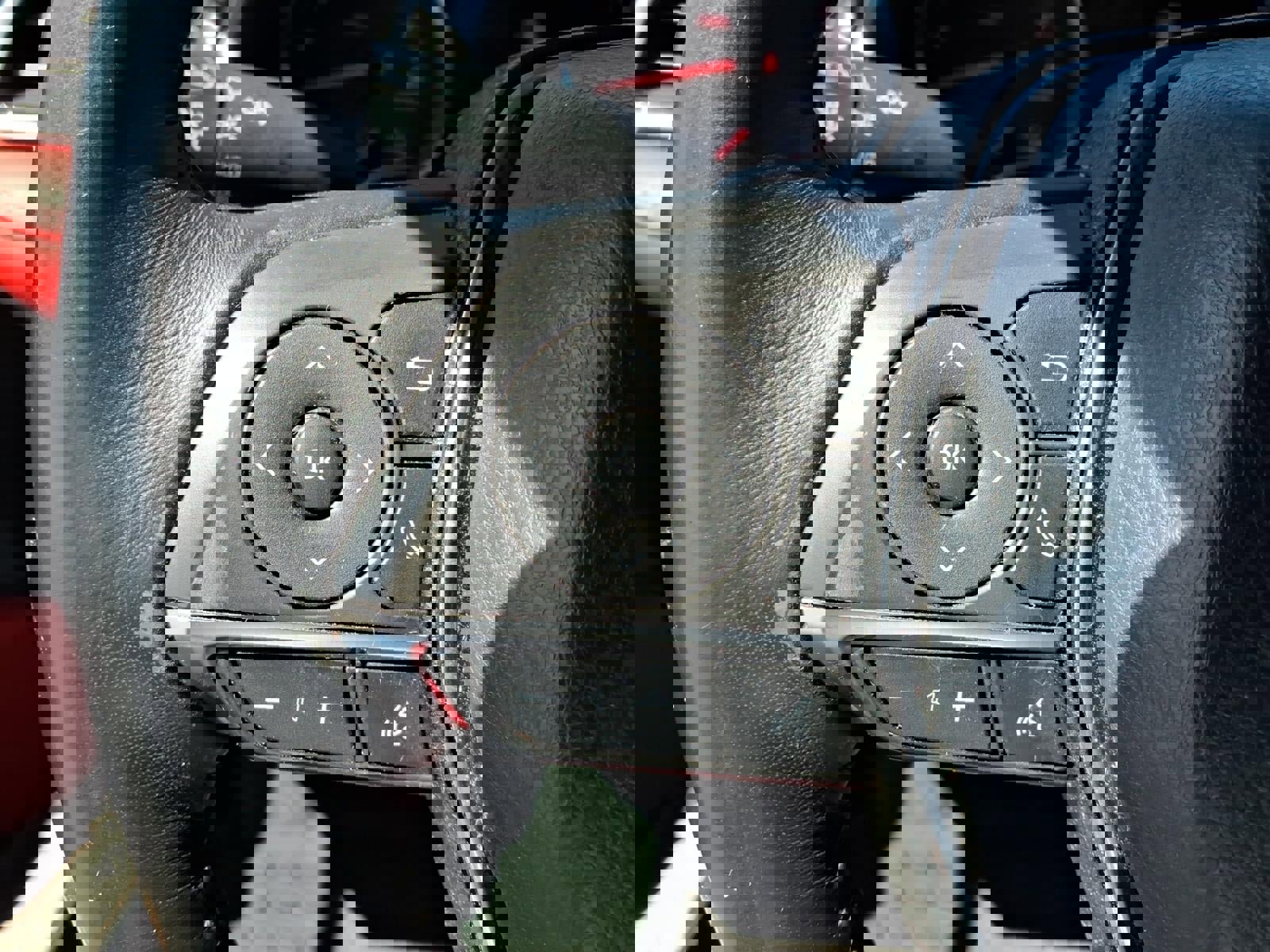 Used 2018 Toyota Camry XSE image 7