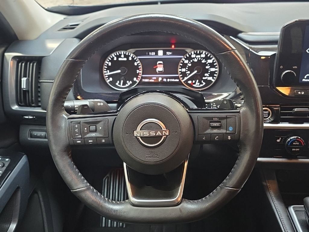 Used 2023 Nissan Pathfinder SL image 15