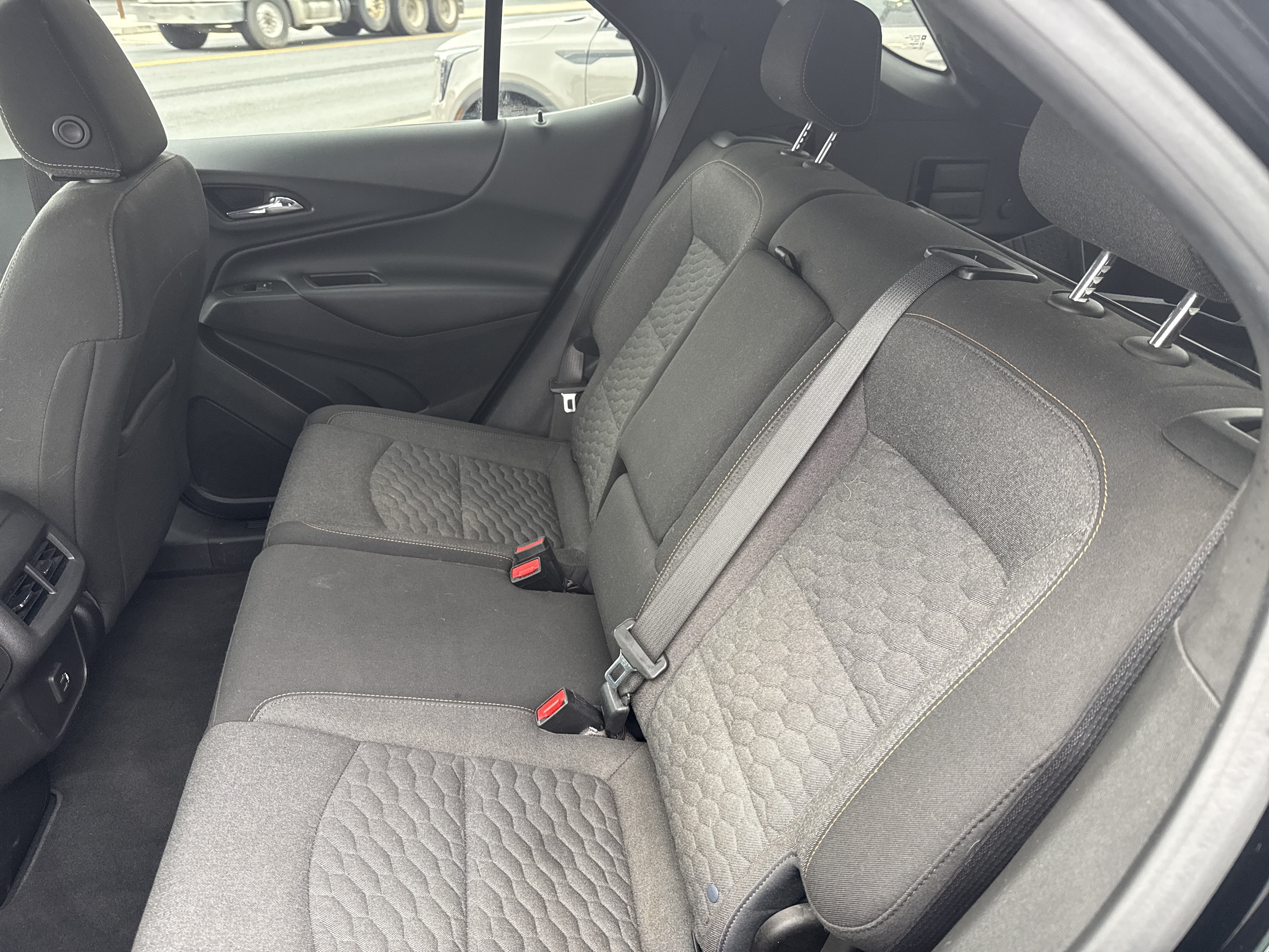 Used 2021 Chevrolet Equinox LT AWD/4WD image 11