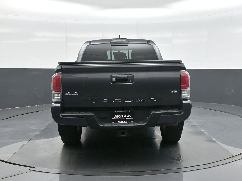 Certified 2017 Toyota Tacoma Limited AWD/4WD image 6