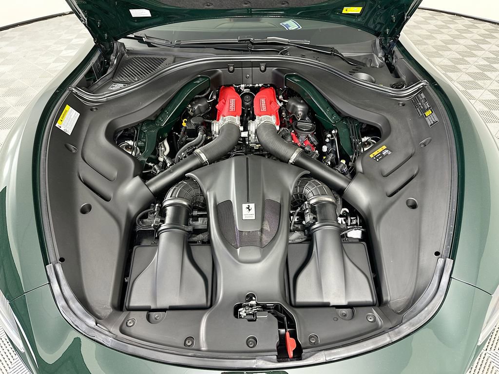 Used 2025 Ferrari Roma Spider image 28