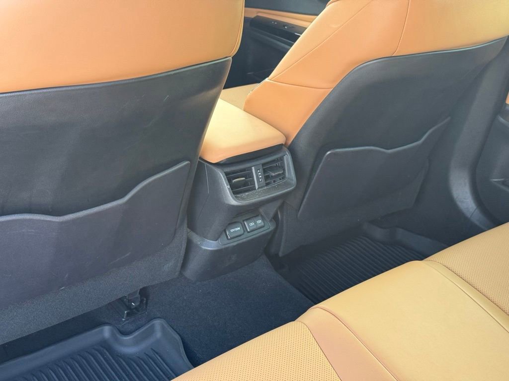 Certified 2023 Lexus ES 350 w/ Premium Package image 27