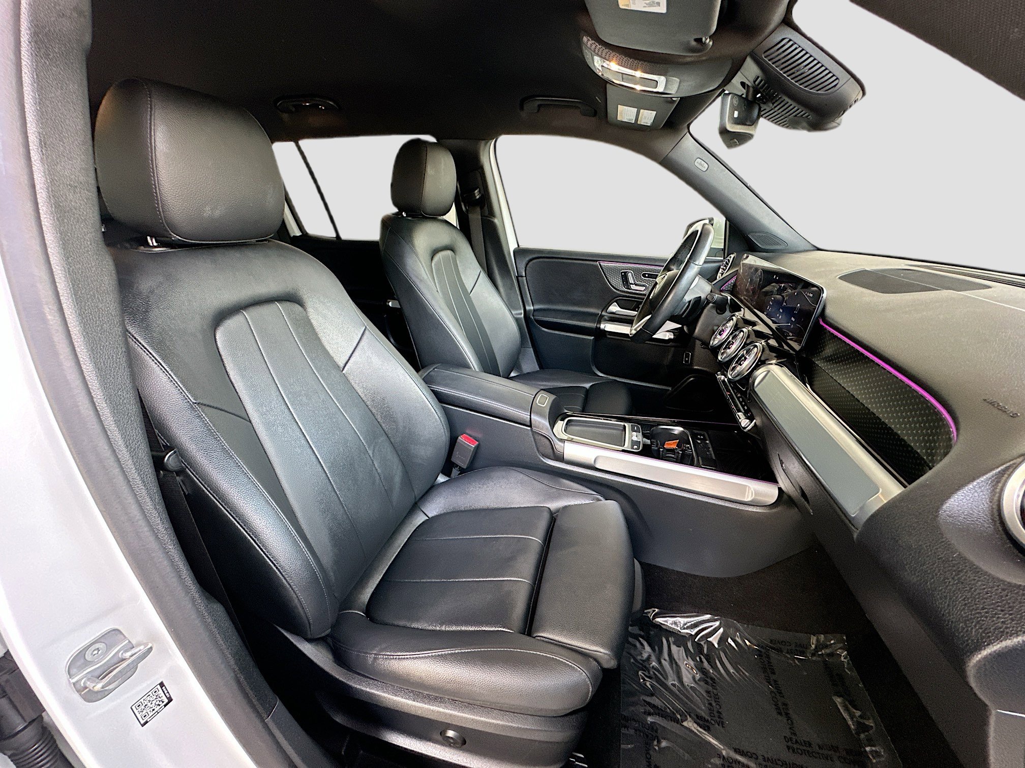 Used 2024 Mercedes-Benz GLB 250 image 27