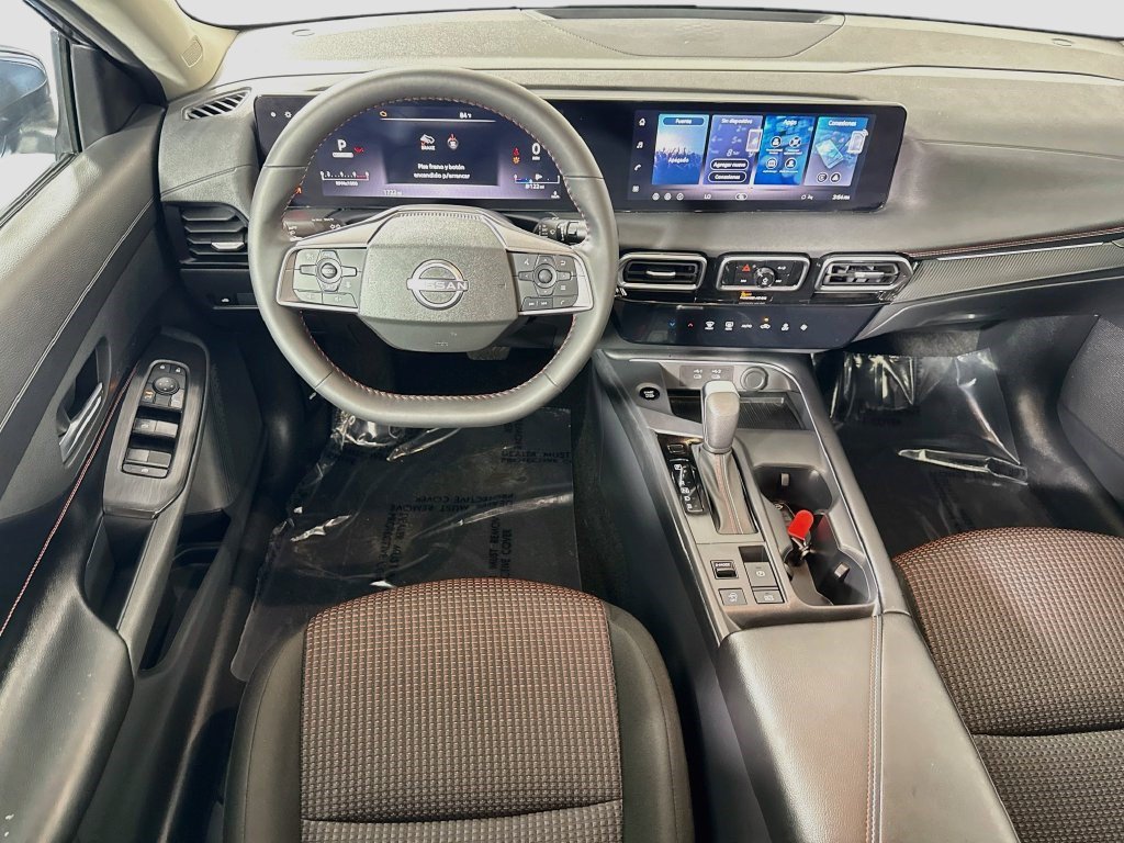 Used 2026 Nissan Sentra SR w/ Floor Mat Package FWD image 16