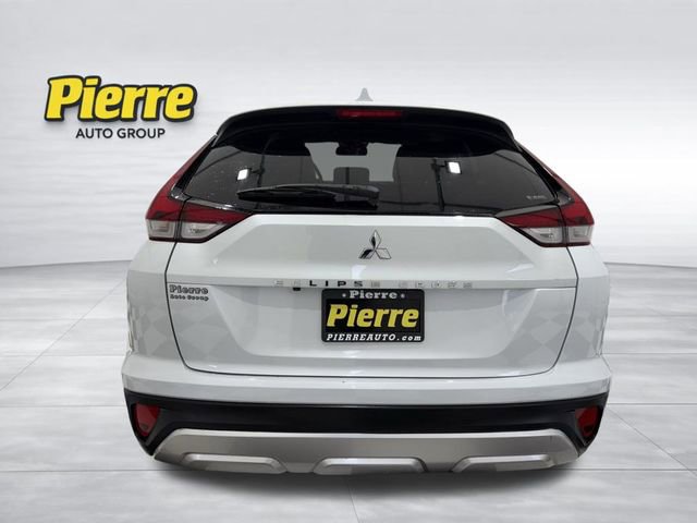 Used 2025 Mitsubishi Eclipse Cross AWD image 3