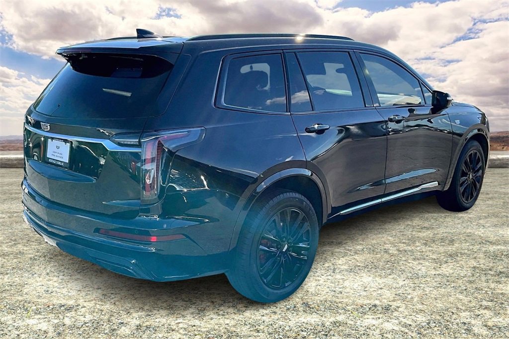 Certified 2023 Cadillac XT6 Sport w/ Platinum Package image 5