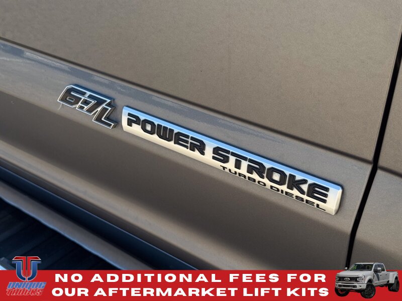Used 2022 Ford F350 Lariat w/ Lariat Ultimate Package AWD/4WD image 13