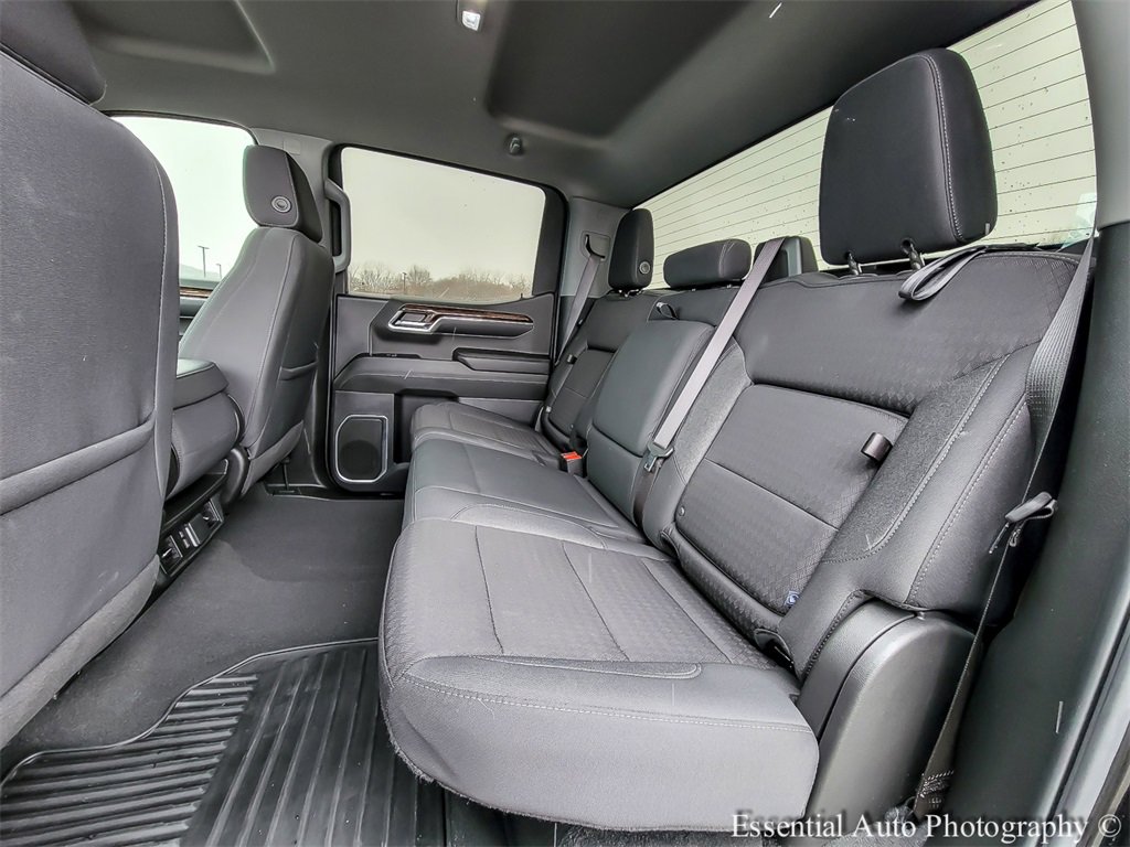 Used 2024 GMC Sierra 1500 Elevation image 11
