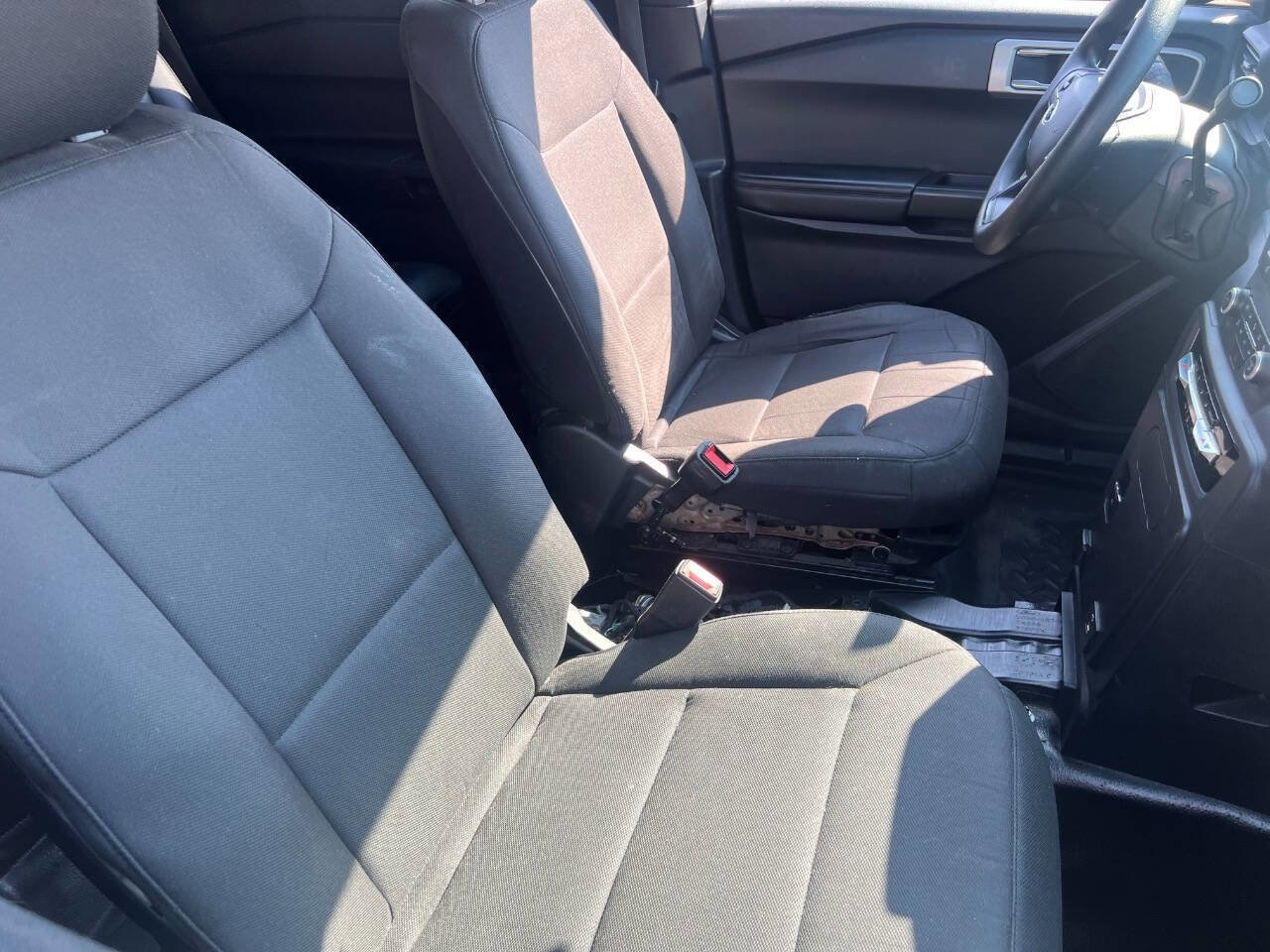 Used 2020 Ford Explorer 4WD Police Interceptor image 11