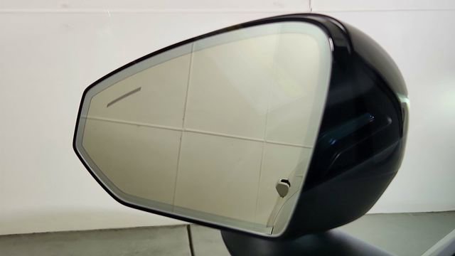 New 2026 Volvo EX30 Plus w/ Climate Package AWD/4WD image 13