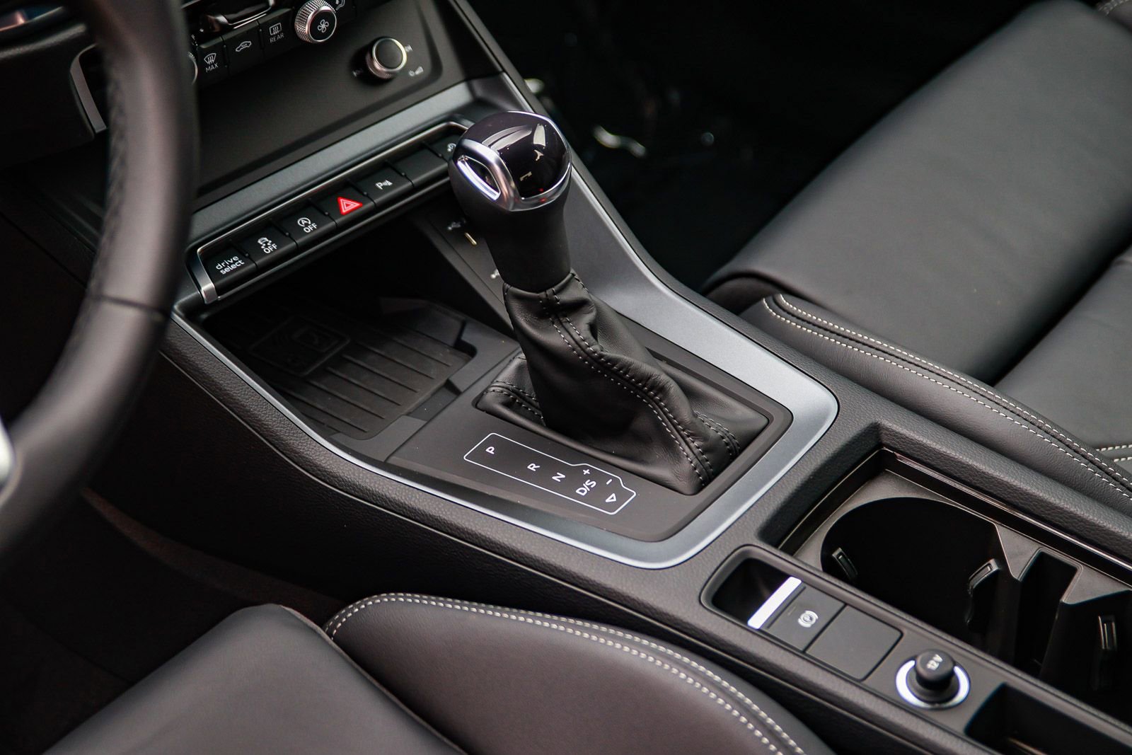 Used 2025 Audi Q3 2.0T Premium w/ Convenience Package image 22