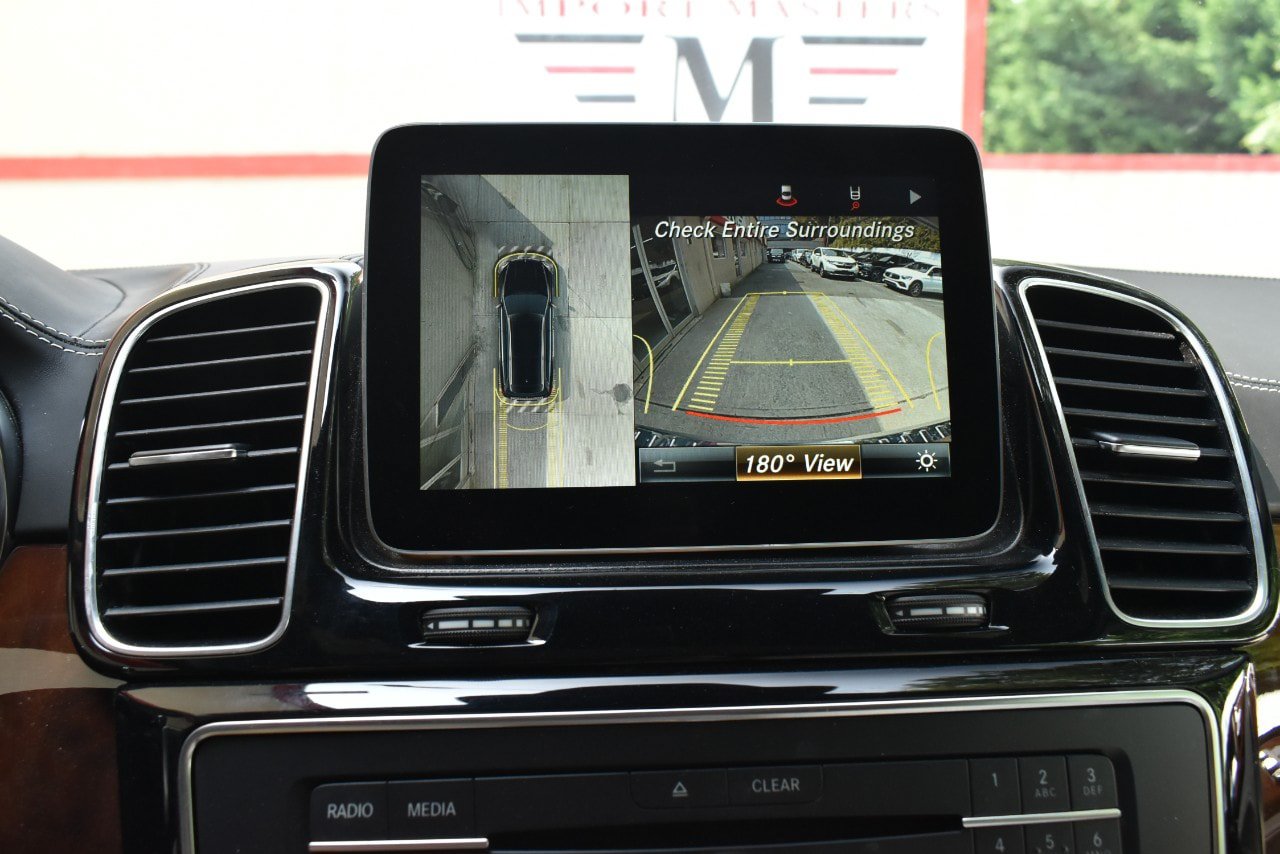 Used 2018 Mercedes-Benz GLS 550 4MATIC image 31