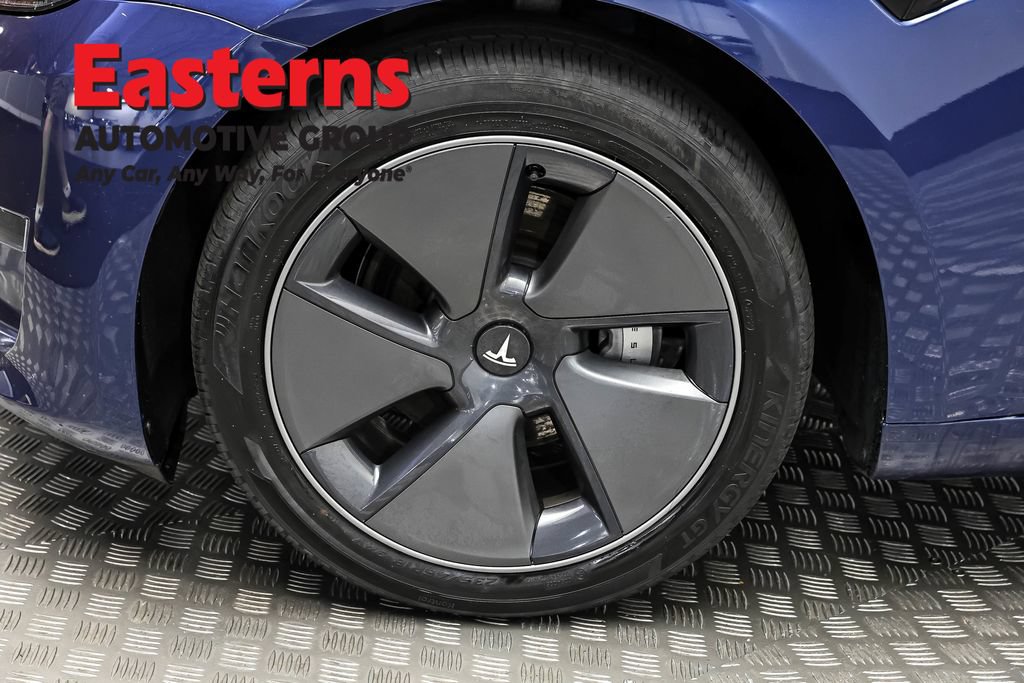 Used 2023 Tesla Model 3 Standard Range RWD image 26