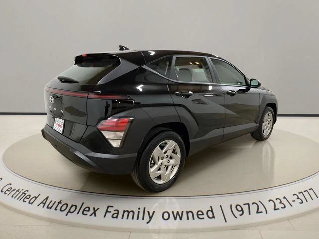 Used 2026 Hyundai Kona SE FWD image 5