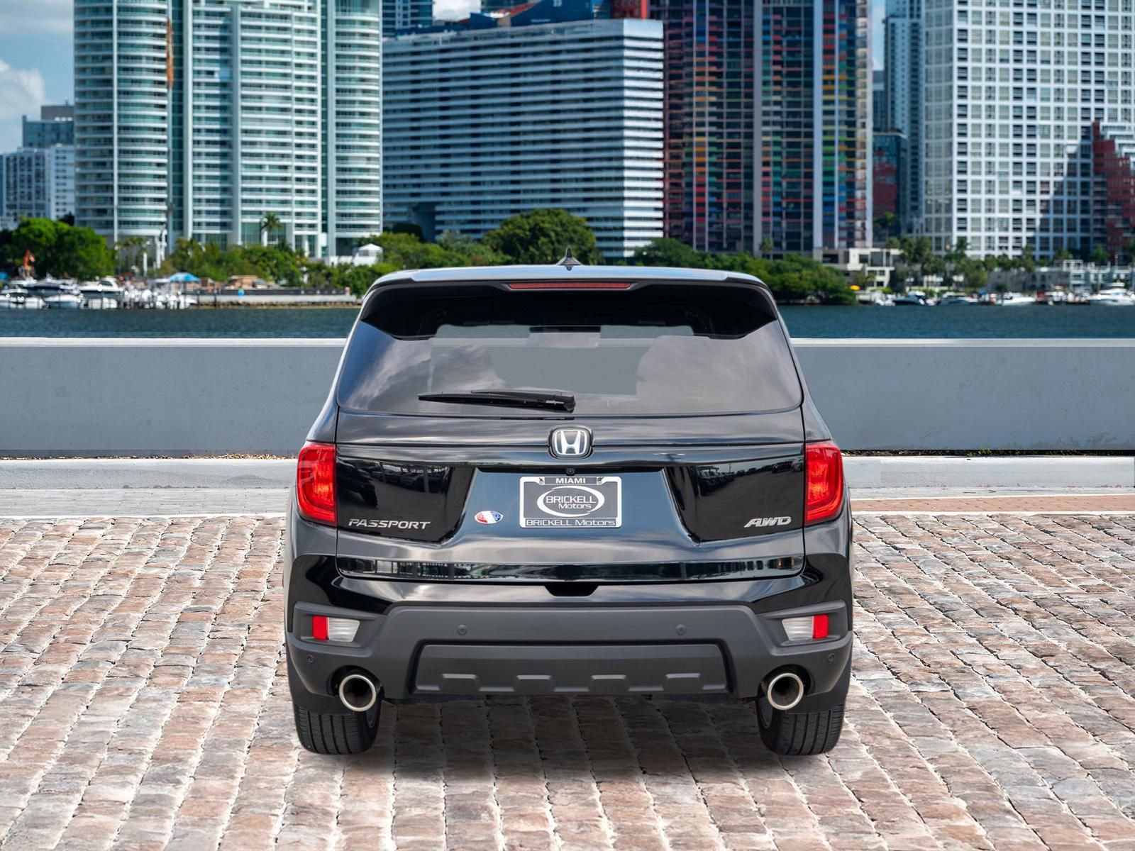Certified 2025 Honda Passport EX-L image 7