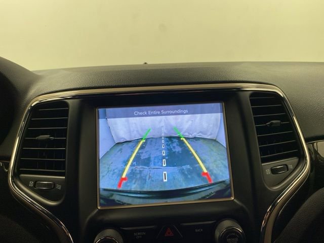 Used 2016 Jeep Grand Cherokee Laredo 75th Anniversary image 11