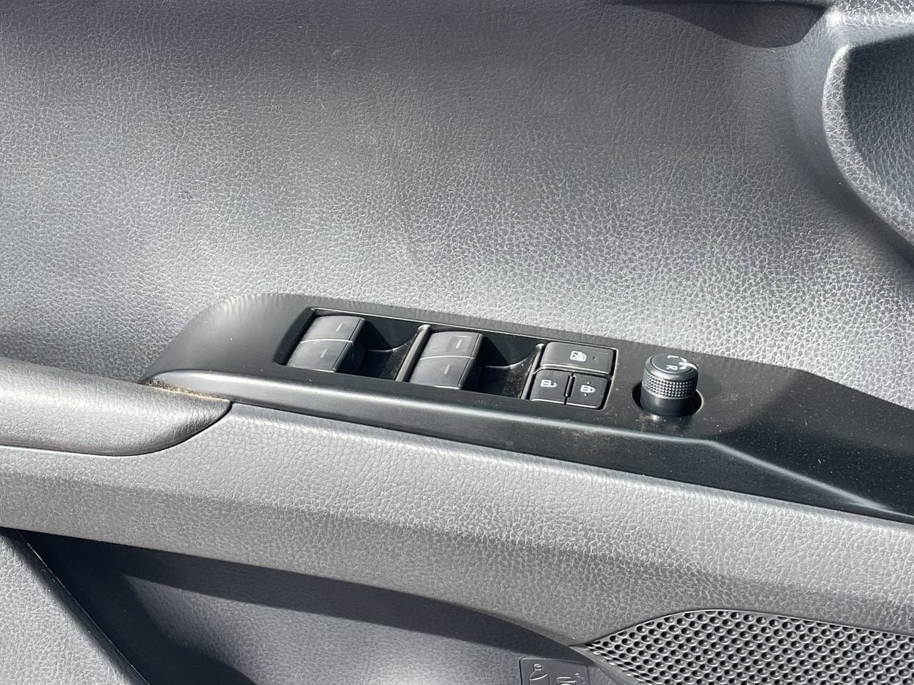 New 2026 Toyota Camry SE FWD image 16