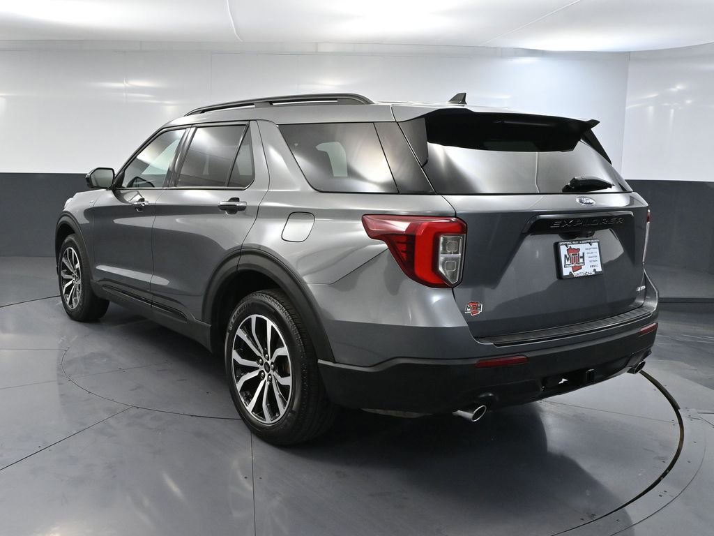 Used 2022 Ford Explorer ST-Line w/ Class IV Trailer Tow Package image 6