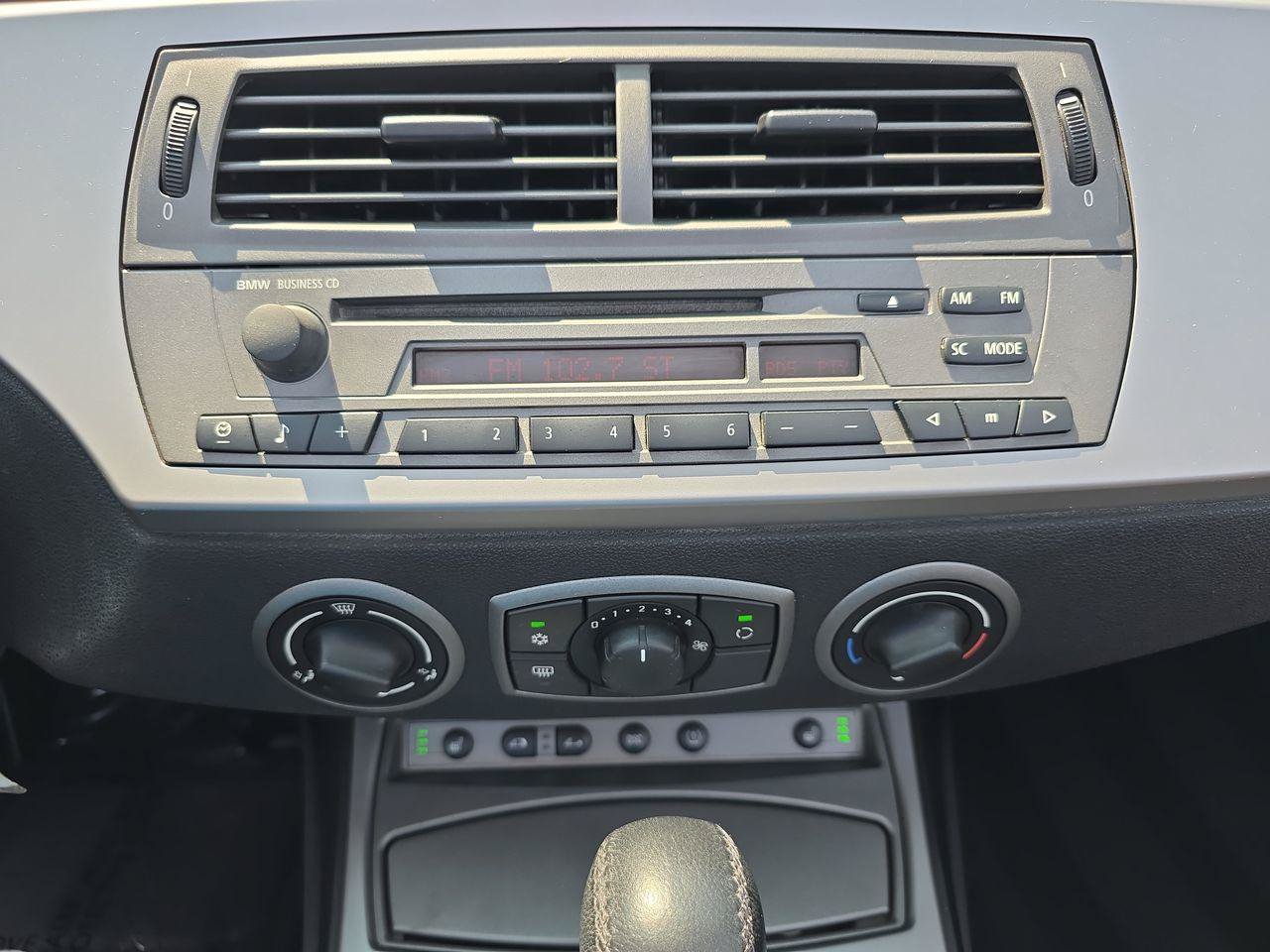Used 2003 BMW Z4 2.5i RWD image 9