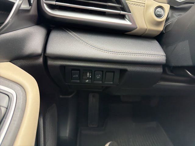 Used 2024 Subaru Outback Limited image 13