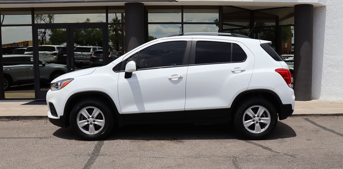 Used 2021 Chevrolet Trax LT AWD/4WD image 8