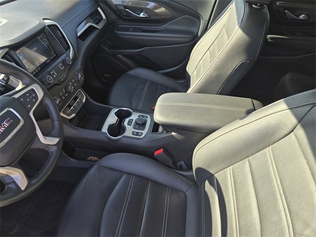 Used 2023 GMC Terrain Denali w/ Denali Premium Package image 23