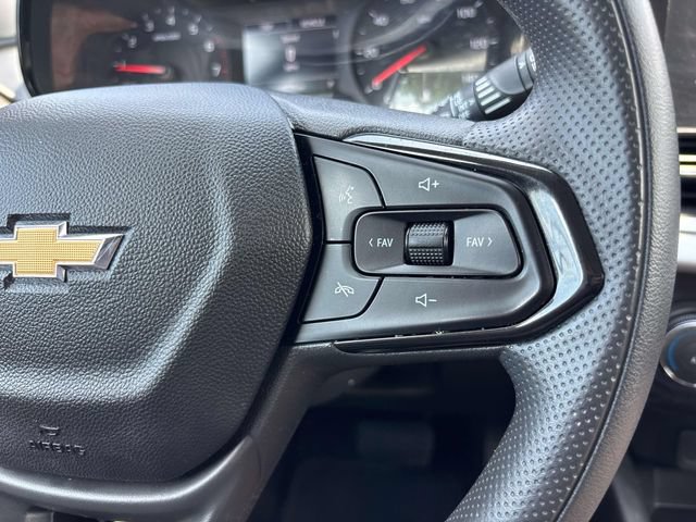 Used 2024 Chevrolet Trax LS w/ LS Convenience Package FWD image 18