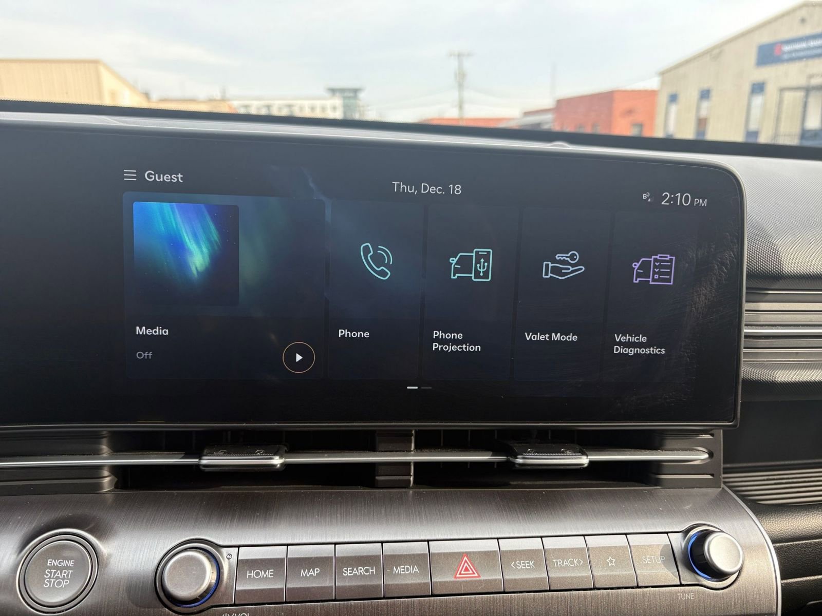 Used 2025 Hyundai Kona SEL image 21