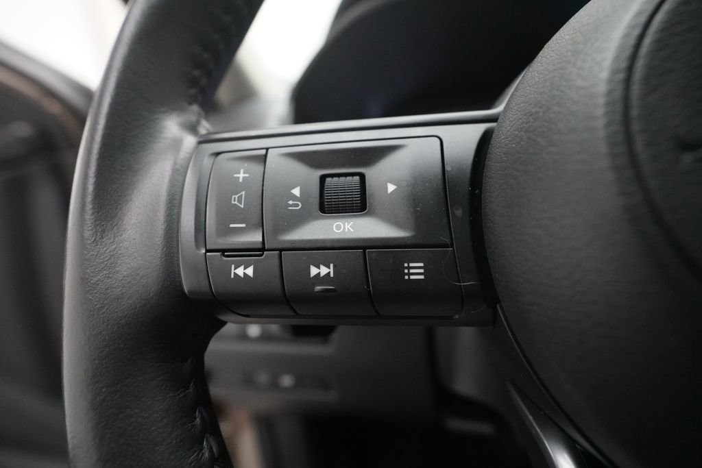 Certified 2024 Nissan Rogue SV w/ SV Premium Package image 18