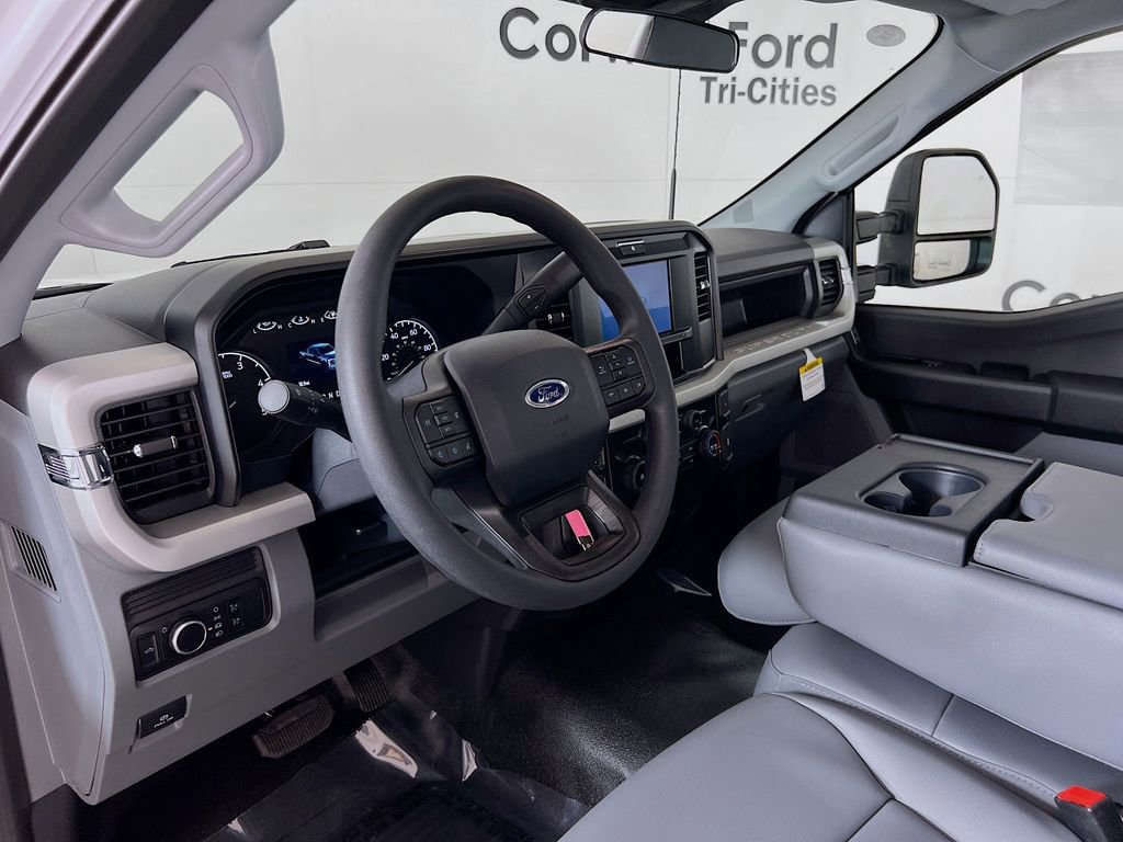 New 2026 Ford F350 XL video 3