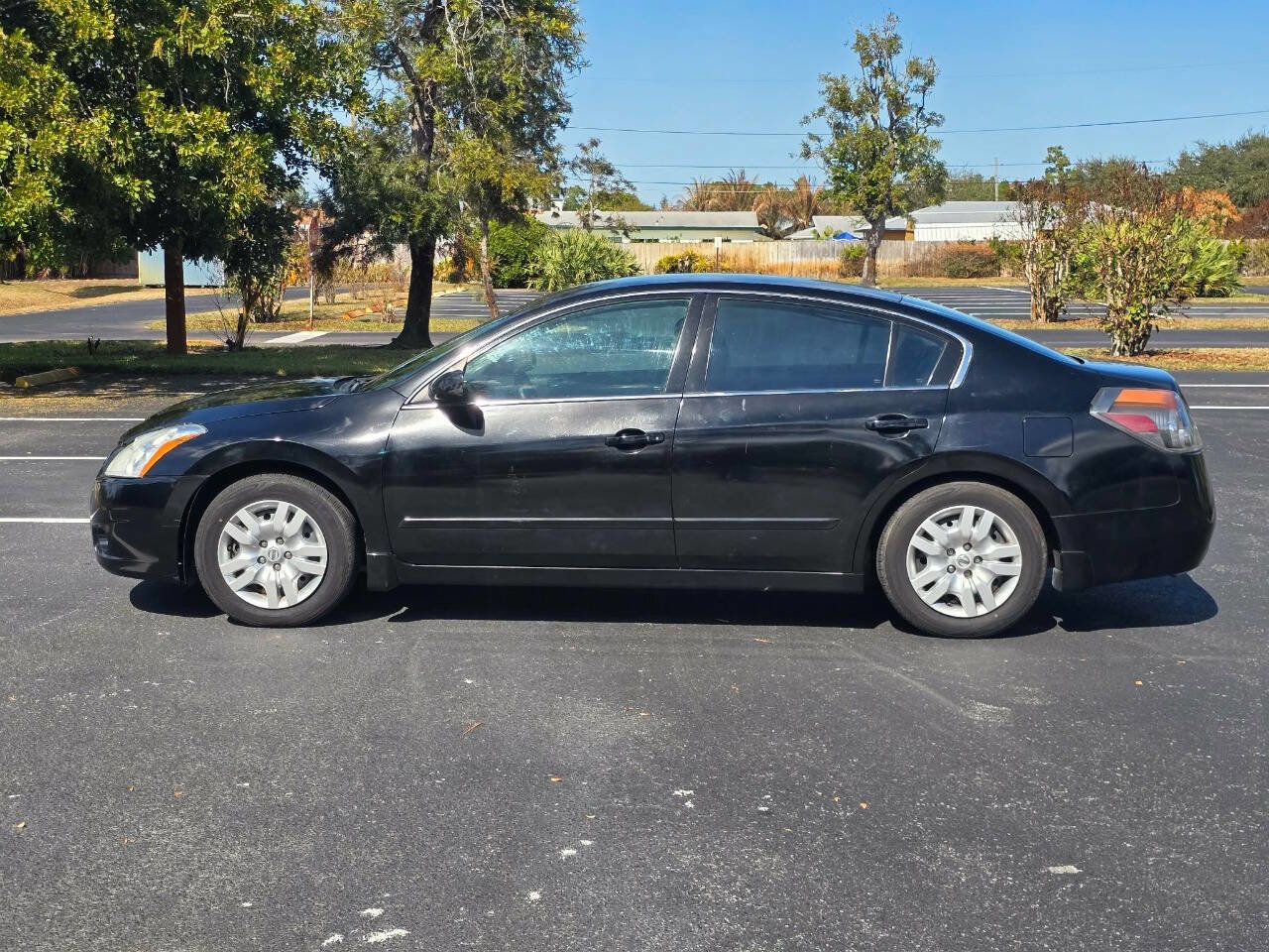 Used 2010 Nissan Altima 2.5 S image 18