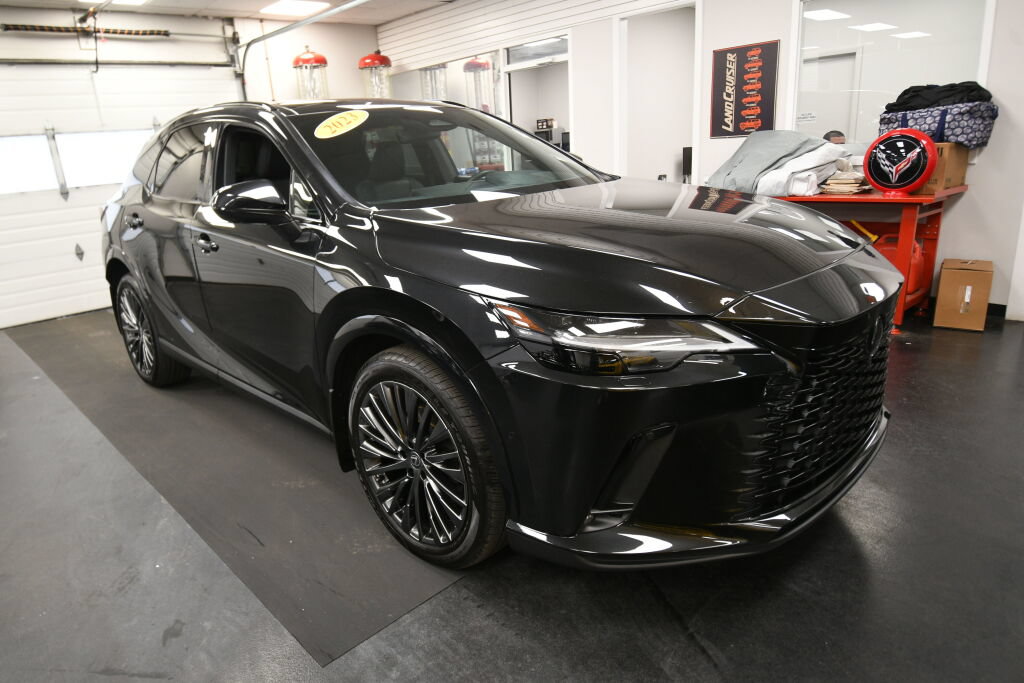 Used 2023 Lexus RX 350 AWD w/ Accessory Package image 2